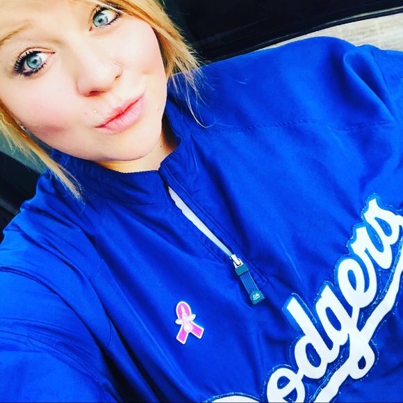 Meet your Posher, Cheyenne - Picture 3 of 3